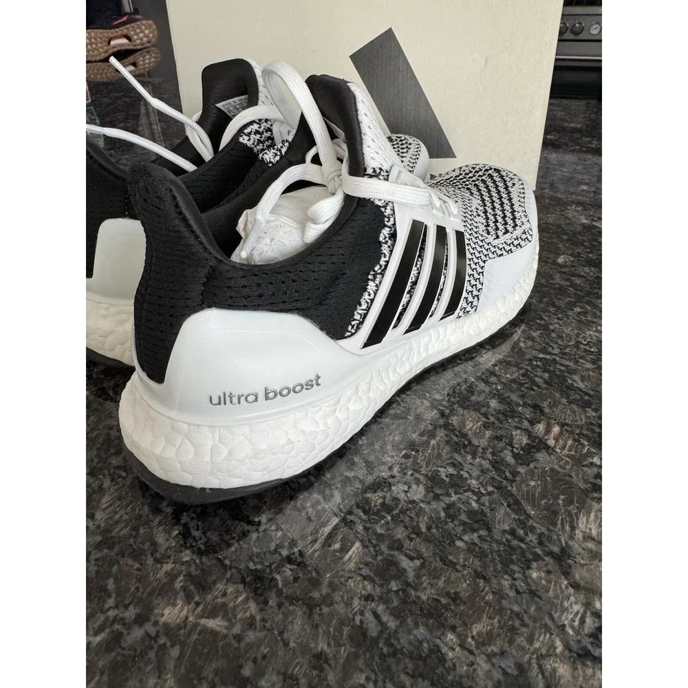 adidas UltraBoost 1.0‎ 'Oreo' IH4924 NWB Sz 7.5 Men's Shoes, Sneaker
